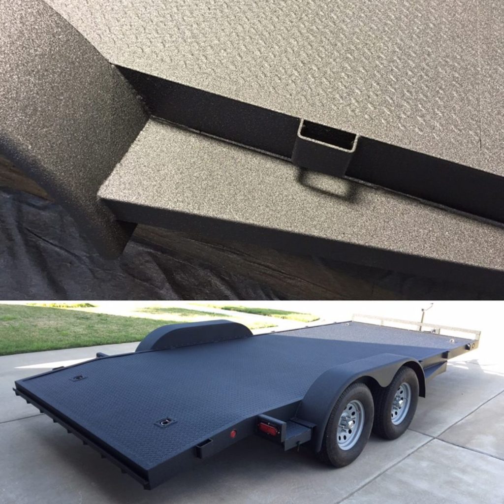 trailer top and bottom